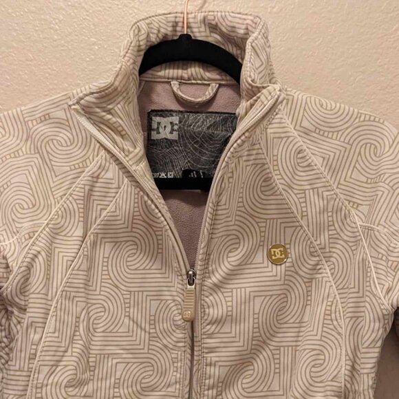 DC Softshell Jacket - S - Picture 4 of 11